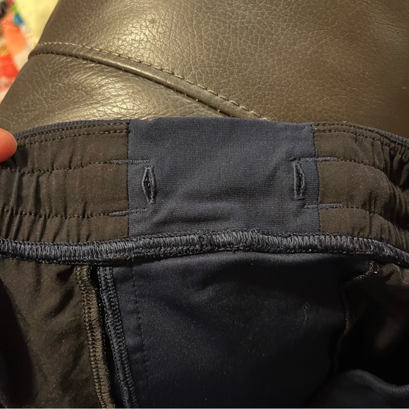 LULULEMON ~ Men’s ABC Warpstreme Joggers in True Navy Medium - Picture 15 of 16
